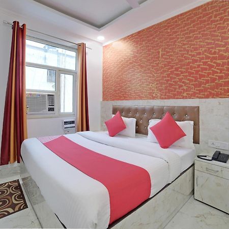Hotel O Kanak Palace 新德里 外观 照片