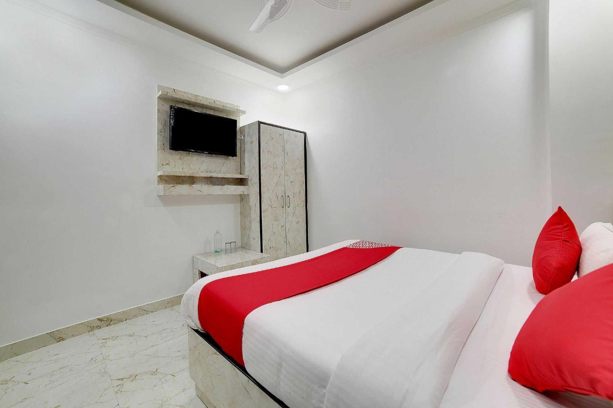 Hotel O Kanak Palace 新德里 外观 照片