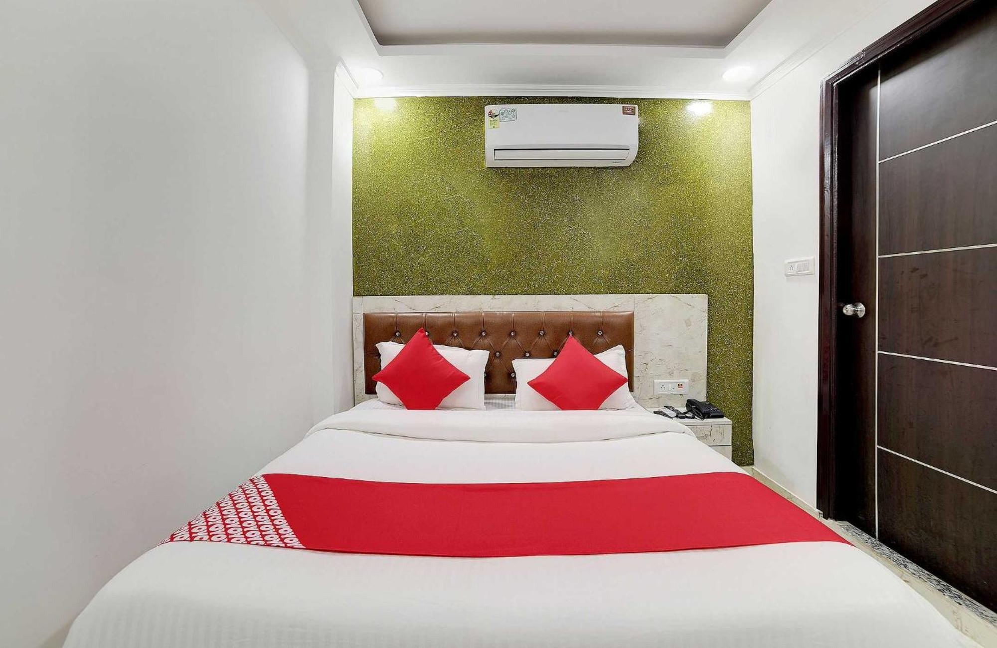 Hotel O Kanak Palace 新德里 外观 照片