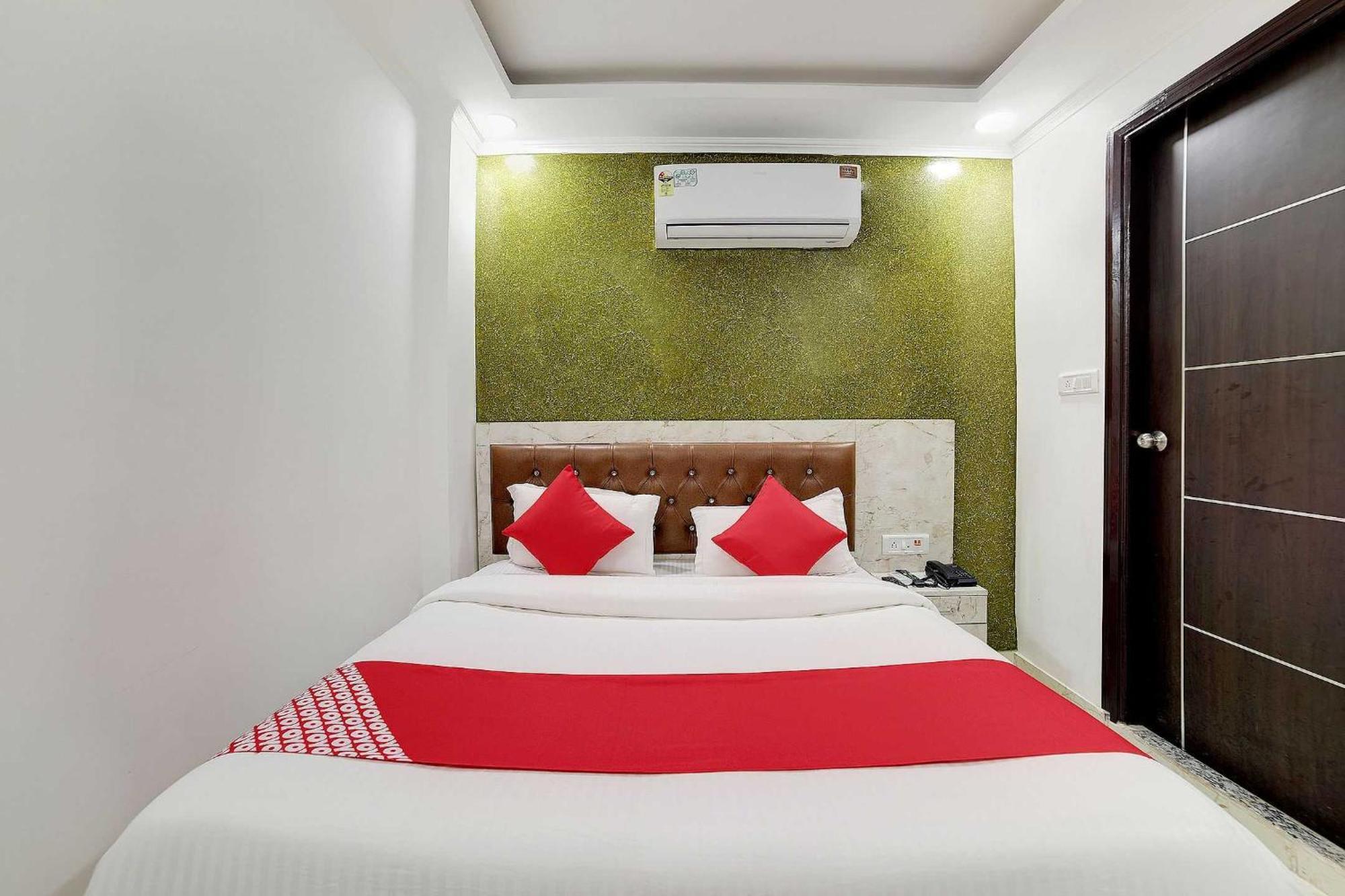 Hotel O Kanak Palace 新德里 外观 照片